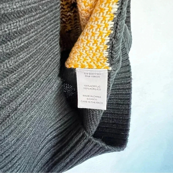 Argyle Sweater Vest Black/Multicolor V-Neck Soft Cozy Knitted - Picture 6 of 6